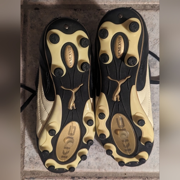 Puma King XL FG Leather Womens Lace Up Boots (101643 01) U.S Women 7 - Picture 3 of 3